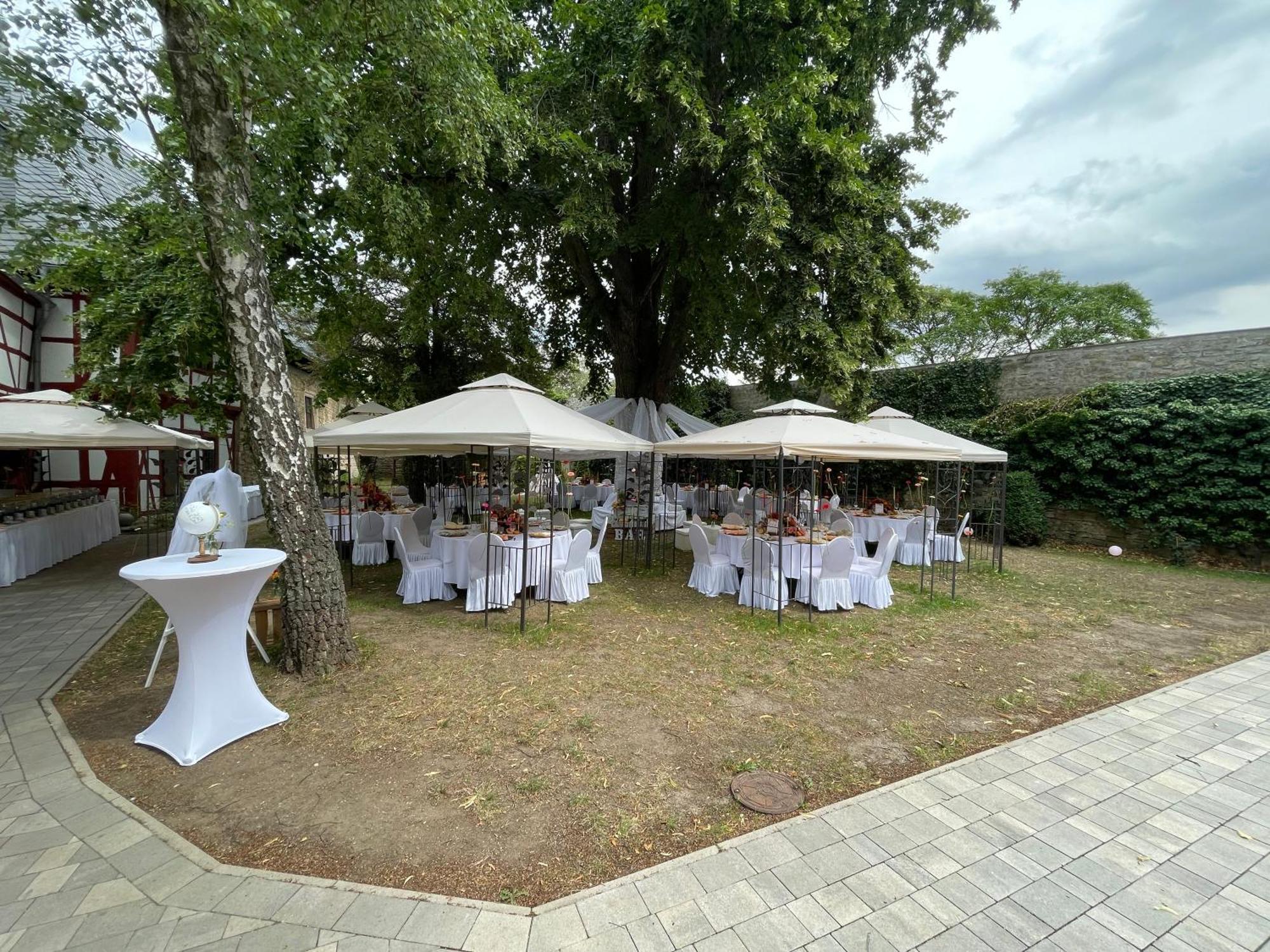 Schloss Beichlingen Buitenkant foto