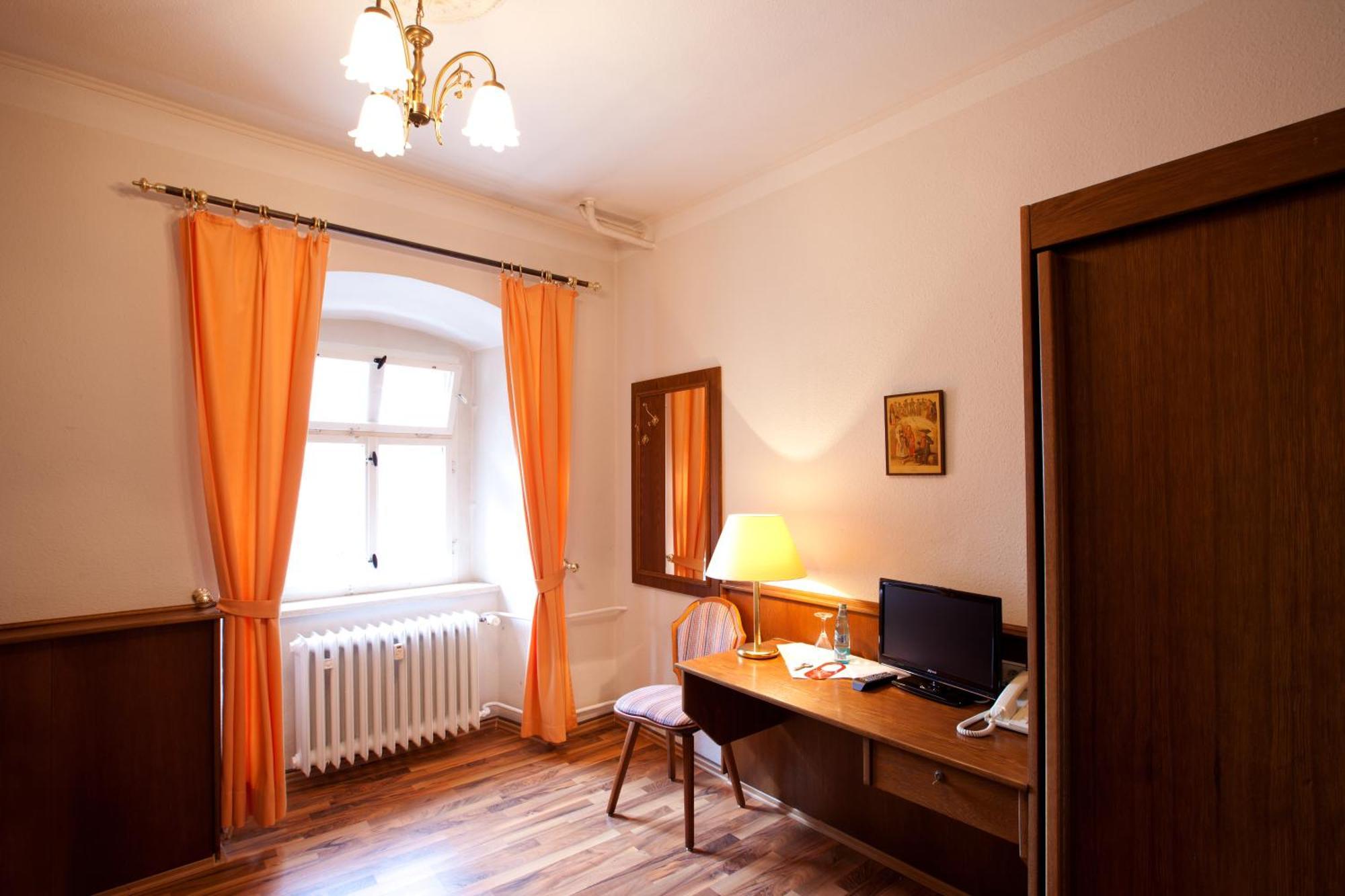 Schloss Beichlingen Kamer foto